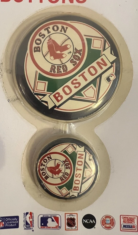 Boston Red Sox VTG 1990s Pinback Buttons (2) New Logo Spellout MLB Baseball  - Image 2 of 3