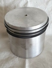 Villiers 420H Piston with rings. New Old Stock