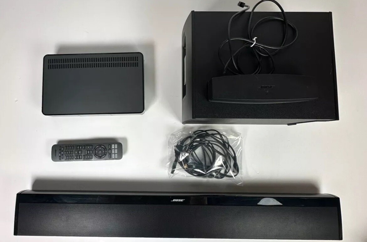 Bose CineMate 130 Home Theater System w SoundTouch Bose CineMate 130 Home Theater System w SoundTouch