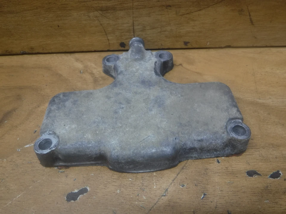 79 1979 Suzuki GS850 GS 850 OEM MOTOR EXTREMO SUPERIOR CULATA RESPIRADOR CUBIERTA Foto 3 de 4