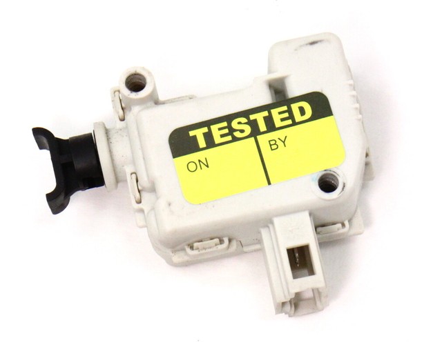 2003 Volkswagen Beetle Trunk Lock Latch Actuator With Bracket