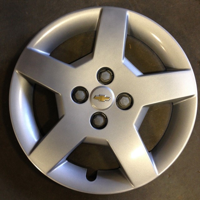 2005 2008 Chevy Cobalt GM OEM Hubcap Wheel Cover PN 9595091 for sale