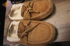 UGG BYRON MEN SLIPPERS SUEDE CHESTNUT US 8 /UK 7 /EU 41 /JP 26