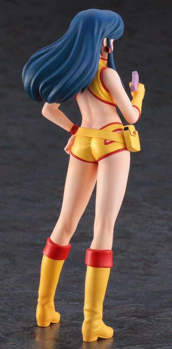 Hasegawa 1/12 Creator Works Series Dirty Pair Yuri unpainted