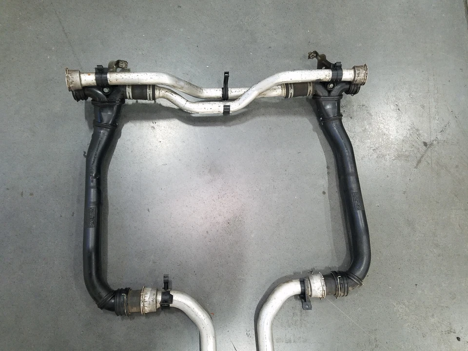 2008 保时捷 911 Turbo 997 冷却液管/交叉和隧道 #8341 Y7 — 第 3/4 张图片