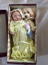 Ashton Drake Baby Doll Porcelain - Little Bit of Sunshine 1992 - Original Box