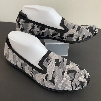 Clarks Cloudsteppers Womens Sz Carly Dream Slip On Flats - Main Image