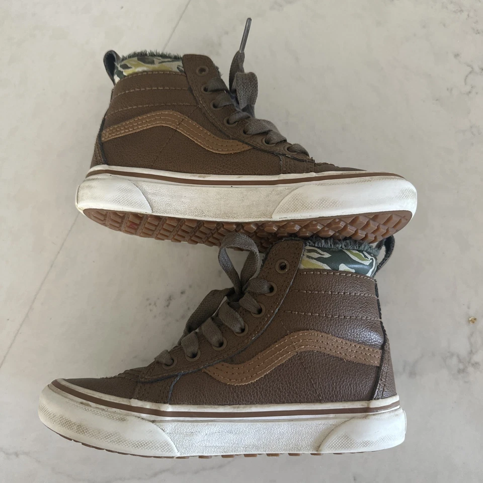 Vans Sk8-Hi MTE Niños Zapatos 1.5 Marrón Cuero Camuflaje Verde Forrado Resistente a la intemperie Foto 2 de 4
