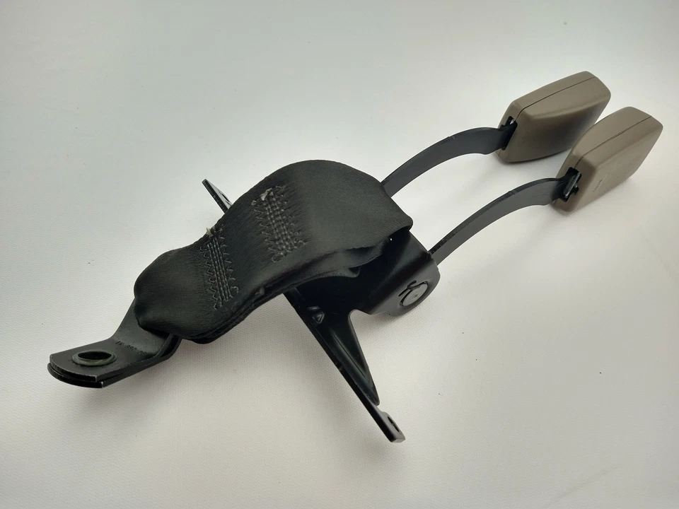 Fivela de cinto de segurança 2ª fileira marrom escuro fabricante de equipamento original Avalanche Escalade EXT 2003 - 2006 ✅ - Imagem 3 de 4