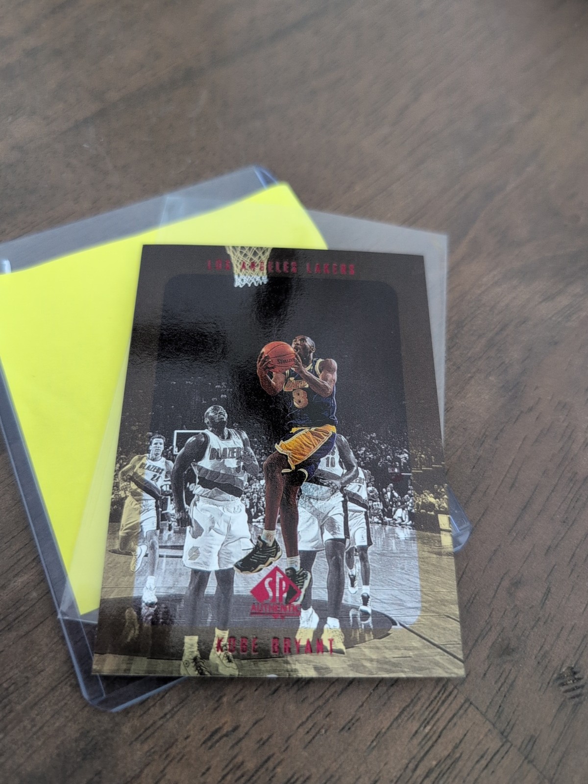 1997-98 SP Authentic - Kobe Bryant #68 2nd Year (G