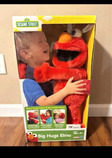 Fisher-Price Sesame Street Big Hugs Elmo Talking Plush w/ Sound Large GTR84
