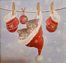 2 individual Paper Decoupage NAPKINS -CHRISTMAS WINTER SNOW KITTENS CUTE