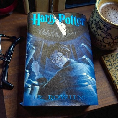 Harry Potter and the Order of the Phoenix First Edition Printed in USA 3241-27