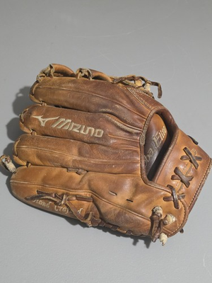 #ad Super Rare Mizuno Global Elite VOP Series: GGE61VAX 11.5 RHT Handcrafted Glove $1195.99
