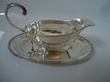 Vintage Antique Silver Plated Gravy Sauce Boat & Tray -  Nice Gift Dinner Table