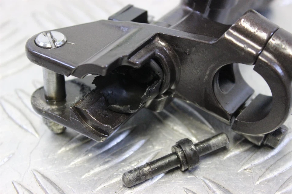 Cilindro maestro embrague Honda CBR 1000 RR Fireblade 2006 2007 CBR1000RR B146 Foto 4 de 4