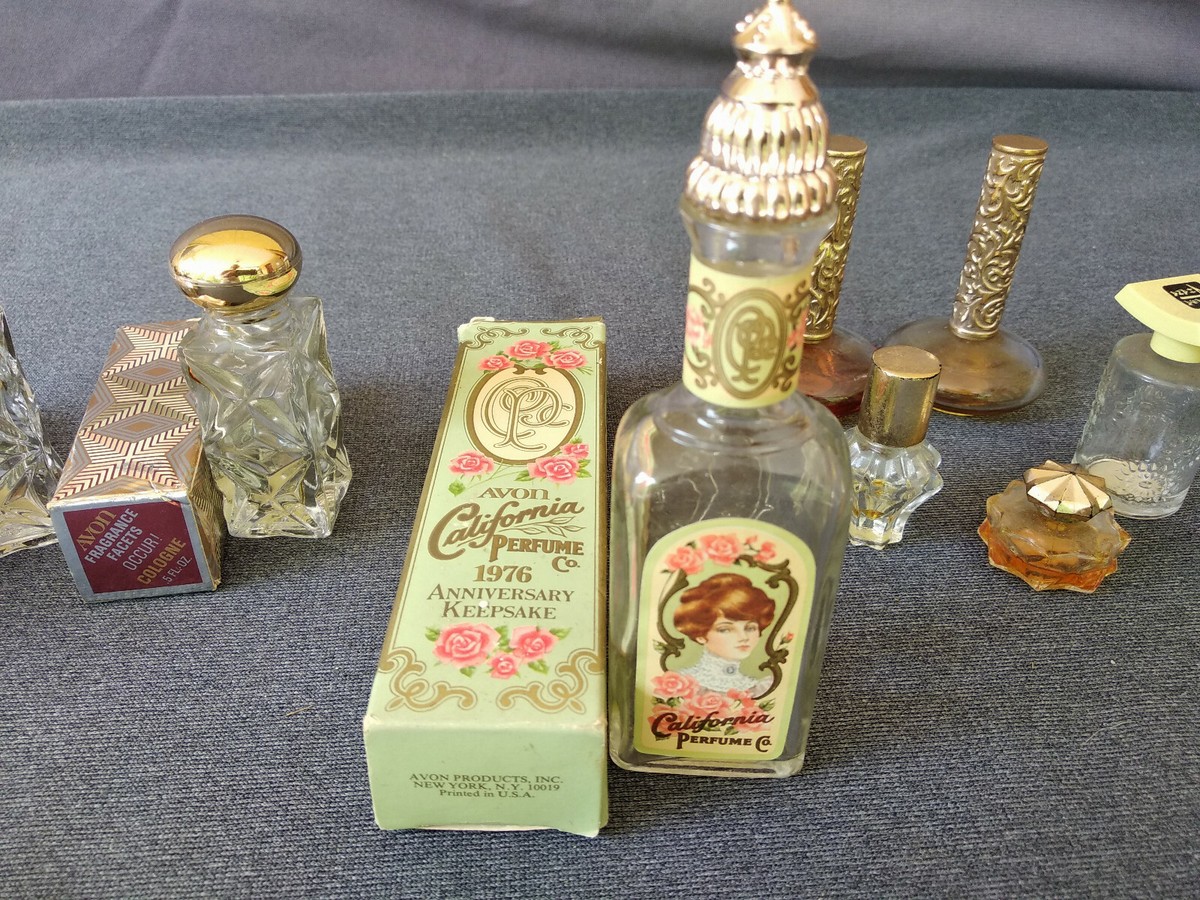 Vintage Lot of 10 Avon Collectible Perfumes Cologne Travel Mini's  Anniversary