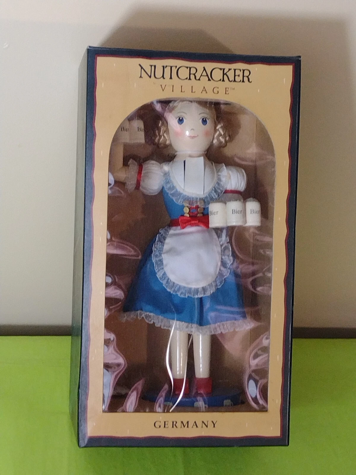 Nutcracker Village Beer Maid Nutcracker 10th Anniversary Germany Vtg 2002 NEW