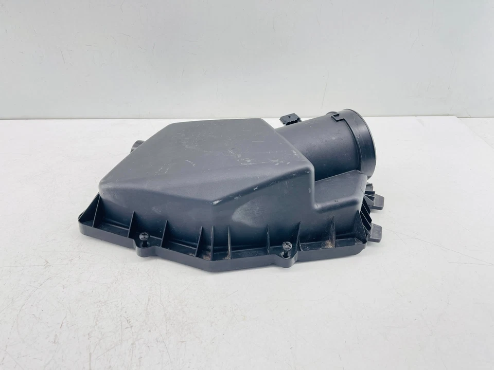 2018–2020 Buick Regal Air Cleaner Upper Housing OEM 84172948 60K - Image 3 of 4