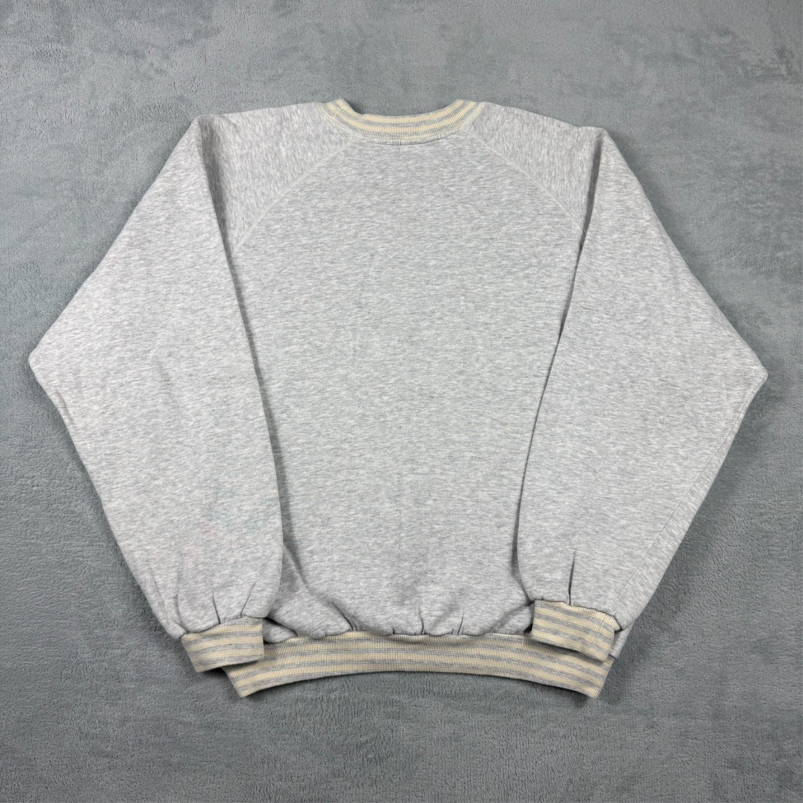 Vintage Best Company 1990's Grey Logo Heavyweight Oversized Medium Sweatshirt image 8