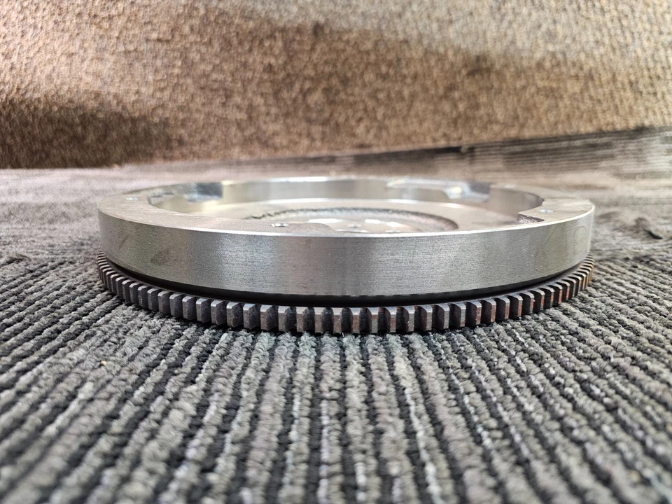 Volante de inercia de masa única LuK LFW385 para Pontiac Grand Am 2002-04 Pontiac G5 2007-09 Foto 3 de 4