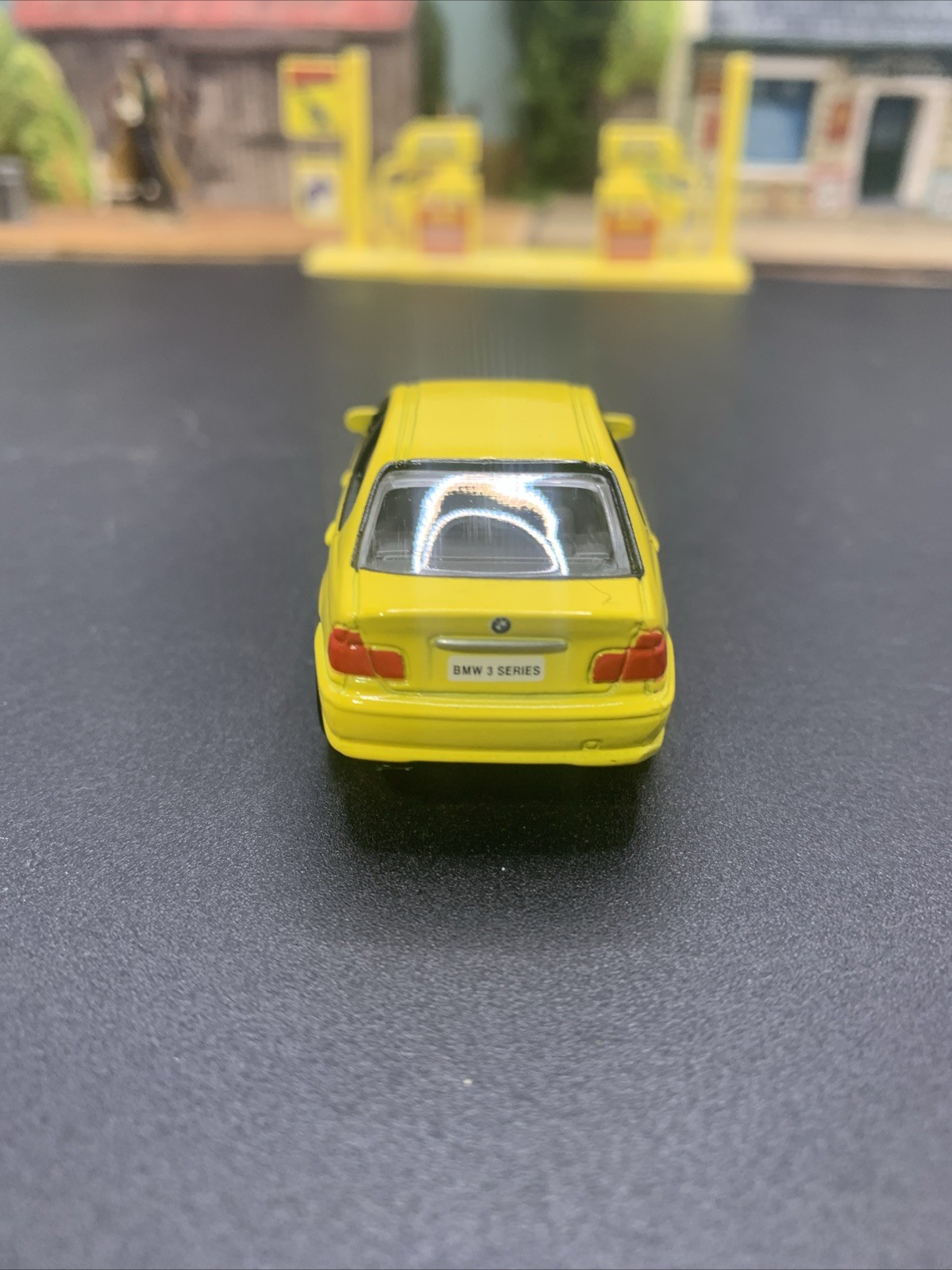 Picture 5 of 6