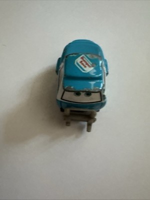 Disney Pixar Cars Team Bumper Save Hauler Set Ponchy Wipeout's