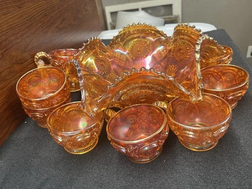 vintage marigold carnival glass punch bowl set in Starburst pattern