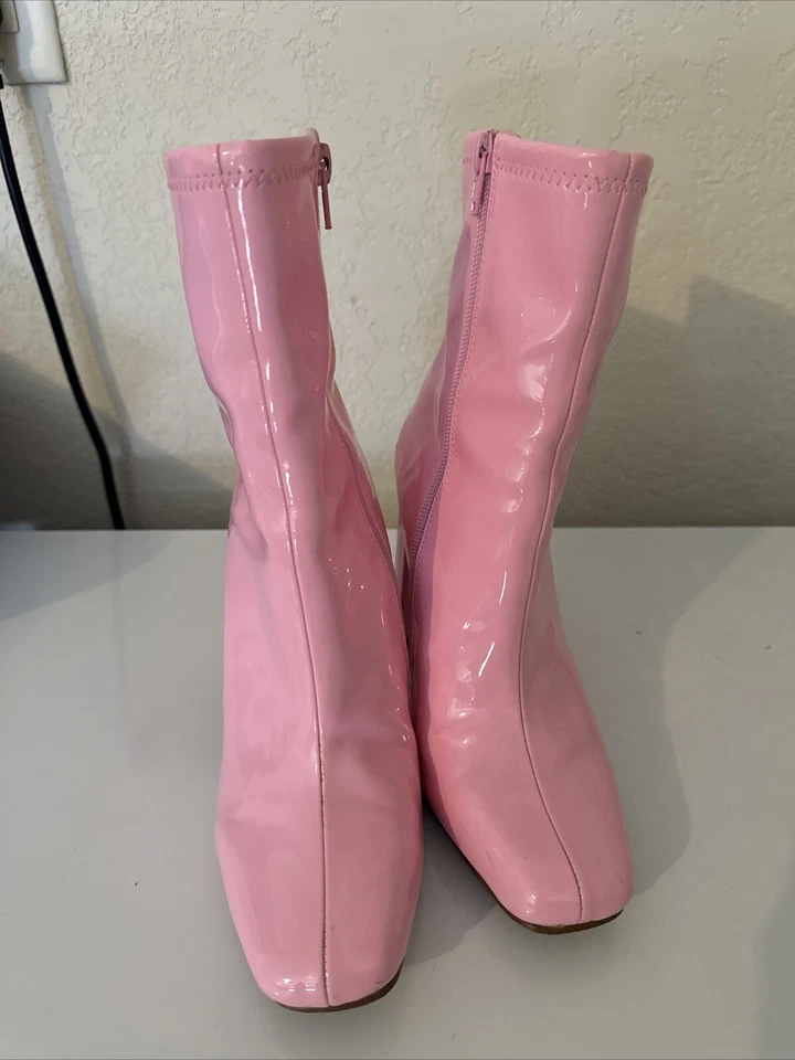 Botas Steve Madden charol talla 6,5 m Barbie usadas en excelente estado Foto 2 de 4