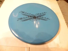Innova Star Caiman 173-5 gram golf disc Twisted Flyer double stamp