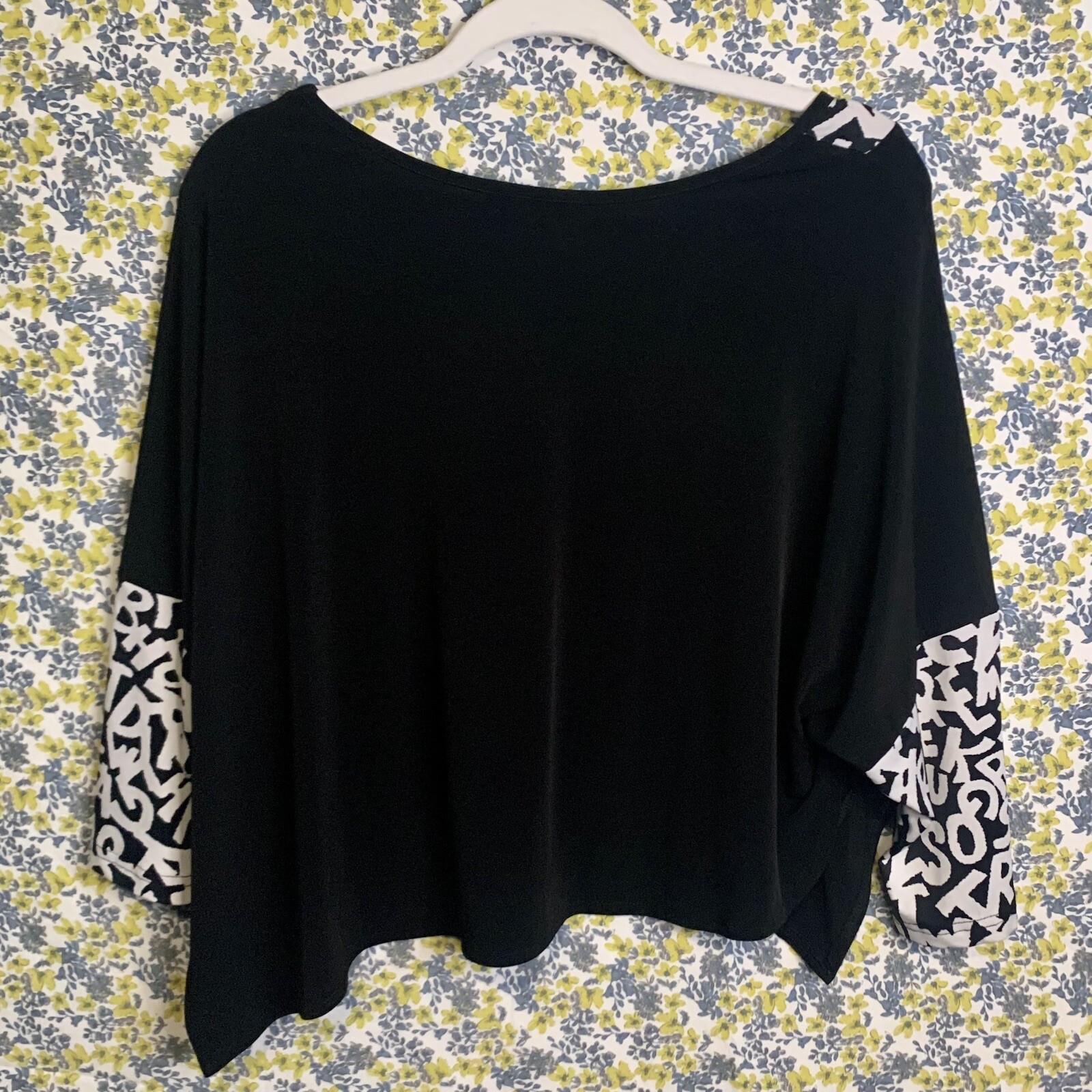 Asymmetrical Tango Mango Collection Abstract Lett… - image 4