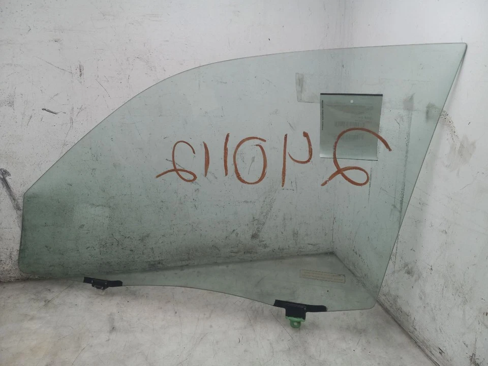 Toyota Highlander 2005 pasajero delantero puerta derecha cristal 68101-48050 Foto 2 de 4