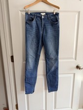 H M Women's High Rise Mom Jeans, Size 6, Medium Wash Blue Straight Leg