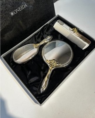 Vintage Oneida Ropes & Bows Silverplated 3-Piece Vanity Dresser Set w/ Box