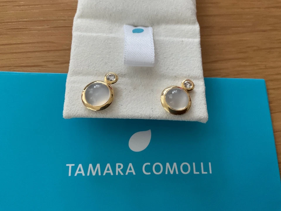 Tamara Comolli Bouton Ohrringe mit Sand Mondstein und Diamanten, 18K Gelbgold - Bild 3 von 4