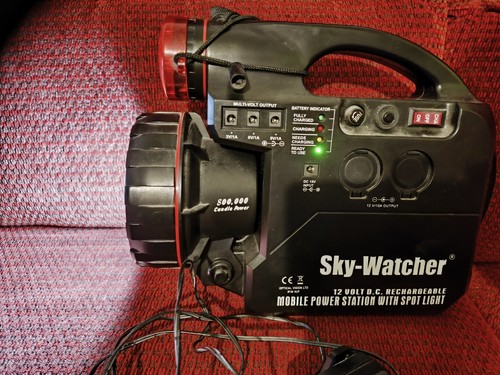 Skywatcher Power Station With Torch And Spotlight. - Photo 2/10