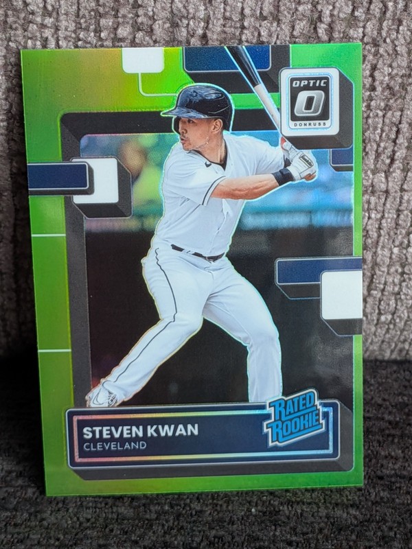 Steven Kwan 2022 Donruss Optic #158 Rookie Lime Green Prizm Cleveland Guardians