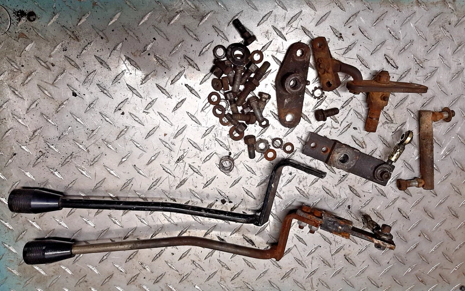 USED Dana 20 twin-stick shifter for 1972-1979 w/3-Speed trans, Jeep CJ FREE SHIP - Image 2 of 4