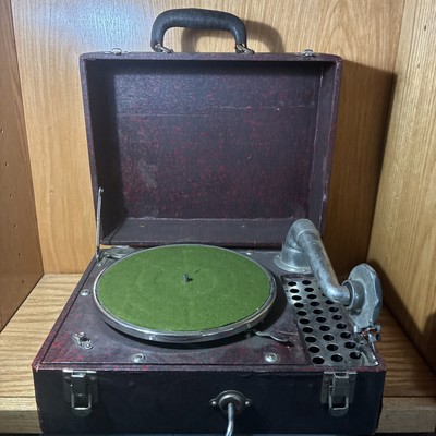 Vtg 1920s Allen Hough Portable Hand Crank Phonograph Record Player