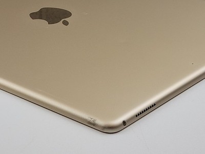 Apple iPad Pro (12.9-inch) (2nd Gen.) (A1670) 256GB (Wi-Fi) 12.9