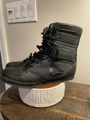 Reebok Men s Boxing Boots Shoes. Size US 8 . Black High top. New. Rare. CN0982
