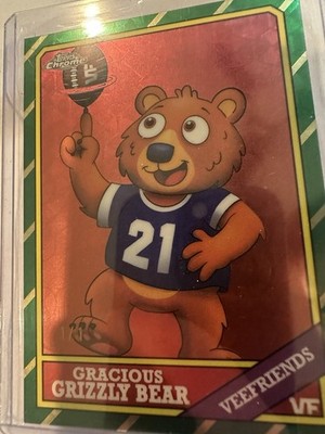 Topps Chrome VeeFriends 1986 Superfractor 1/1 Gracious Grizzly Bear