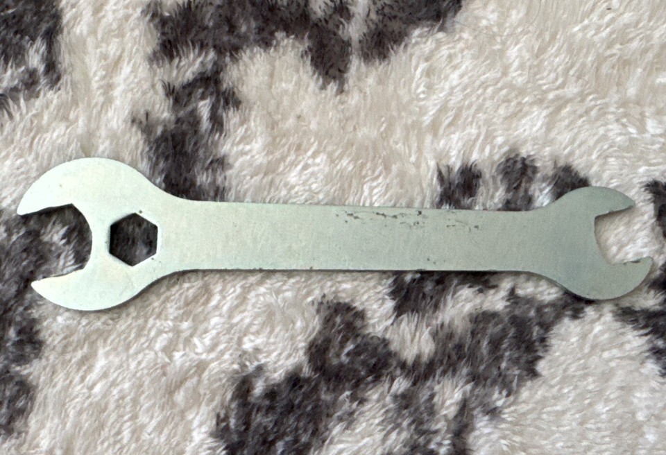 Whirlpool Shipping Transit Bolts Washing Machine Set of 4 + Wrench