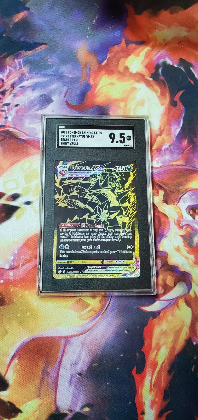 Eternatus V Gold 🟢🟢 Holo Rare SV121/SV122 Shining 🟢🟢Fates Pokemon SGC 9.5