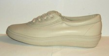 Grasshoppers Stretch by Keds Comfort Sneaker Shoes Size 6 1/2 M