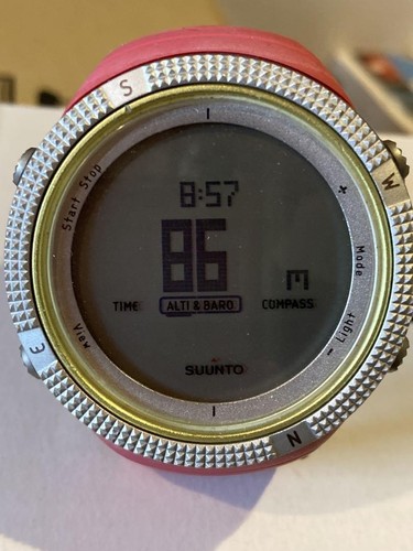 Suunto Core Altimeter Barometer Mountain Climbing Watch Boxed - Picture 10 of 11