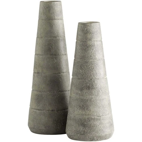 Cyan Design 11578 Thera 16.75 X 7 inch Vase, Small - Picture 4 of 6