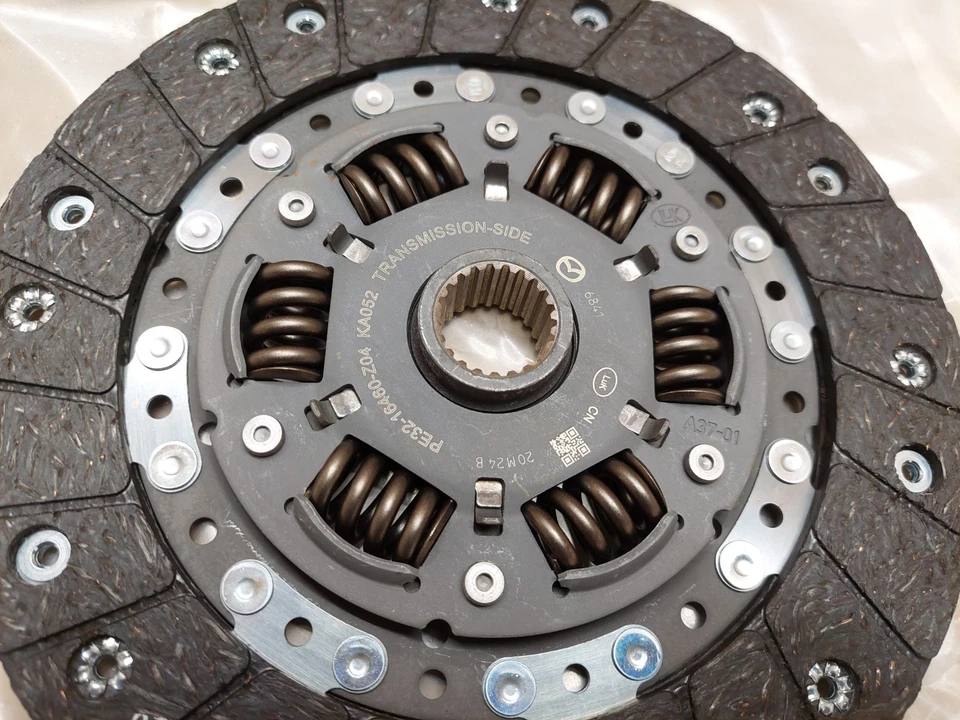 Mazda Mx-5 ND Clutch Disc Plate  2.0 Petrol 2015-on PE3216460 Genuine NEW - Image 3 of 4