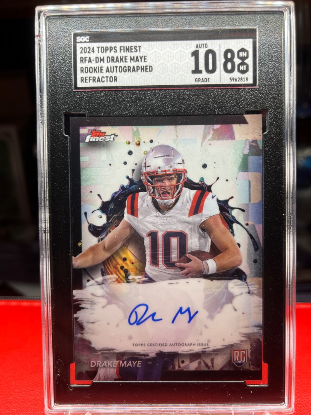 Drake Maye 2024 Topps Finest #RFA-DM Rookie Finest Autographs 