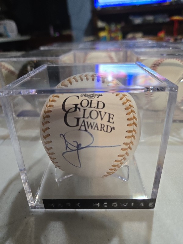 Mark McGwire Signed Autographed Gold Glove Logo Baseball w/ Beckett Witness COA